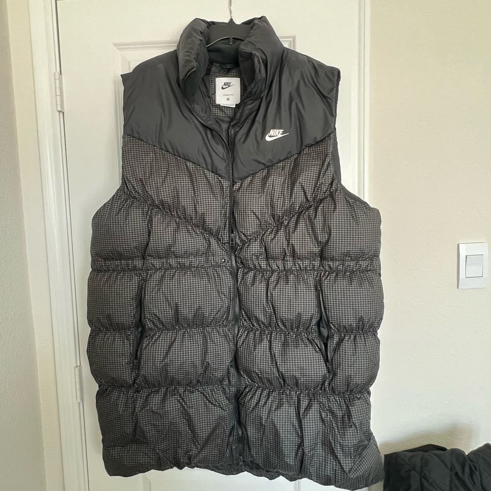 Nike Women's Windpuffer Therma-FIT Puffer Vest